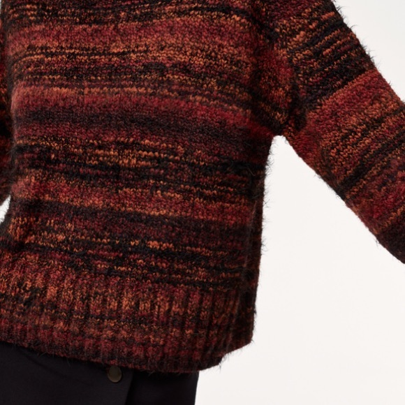 Babaton Titus Sweater - Picture 3 of 7